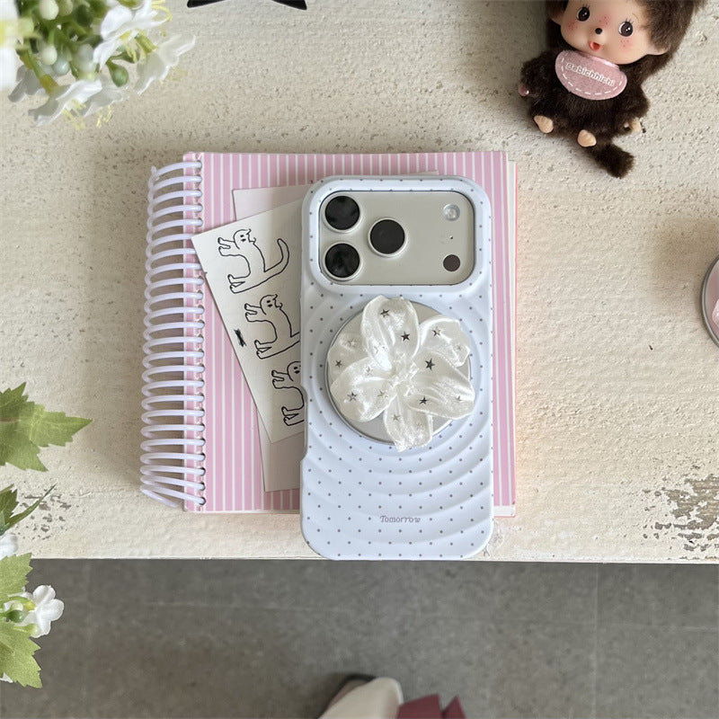 3D Ripple & Lily Flower MagSafe Phone Case