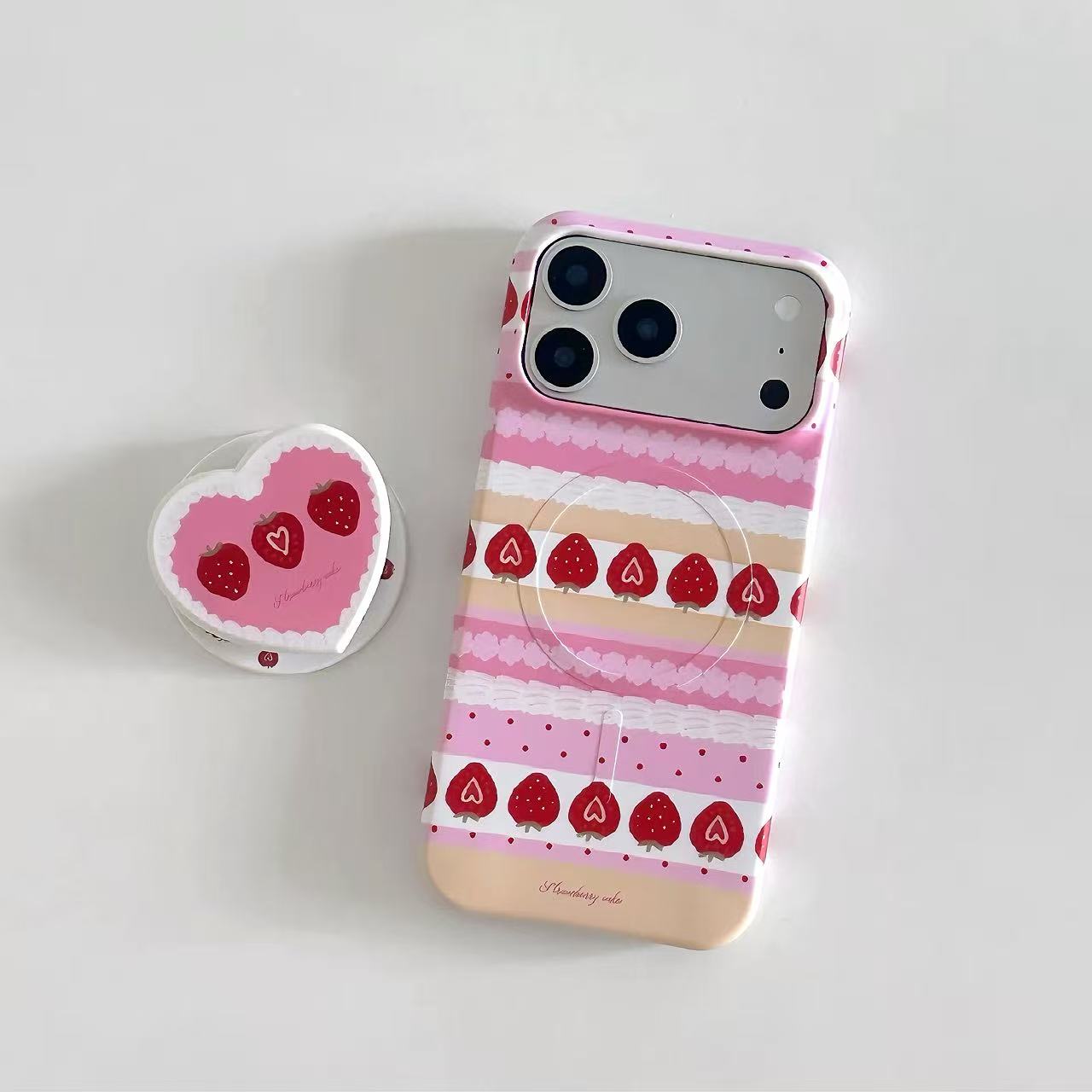Strawberry Cake MagSafe Phone Case