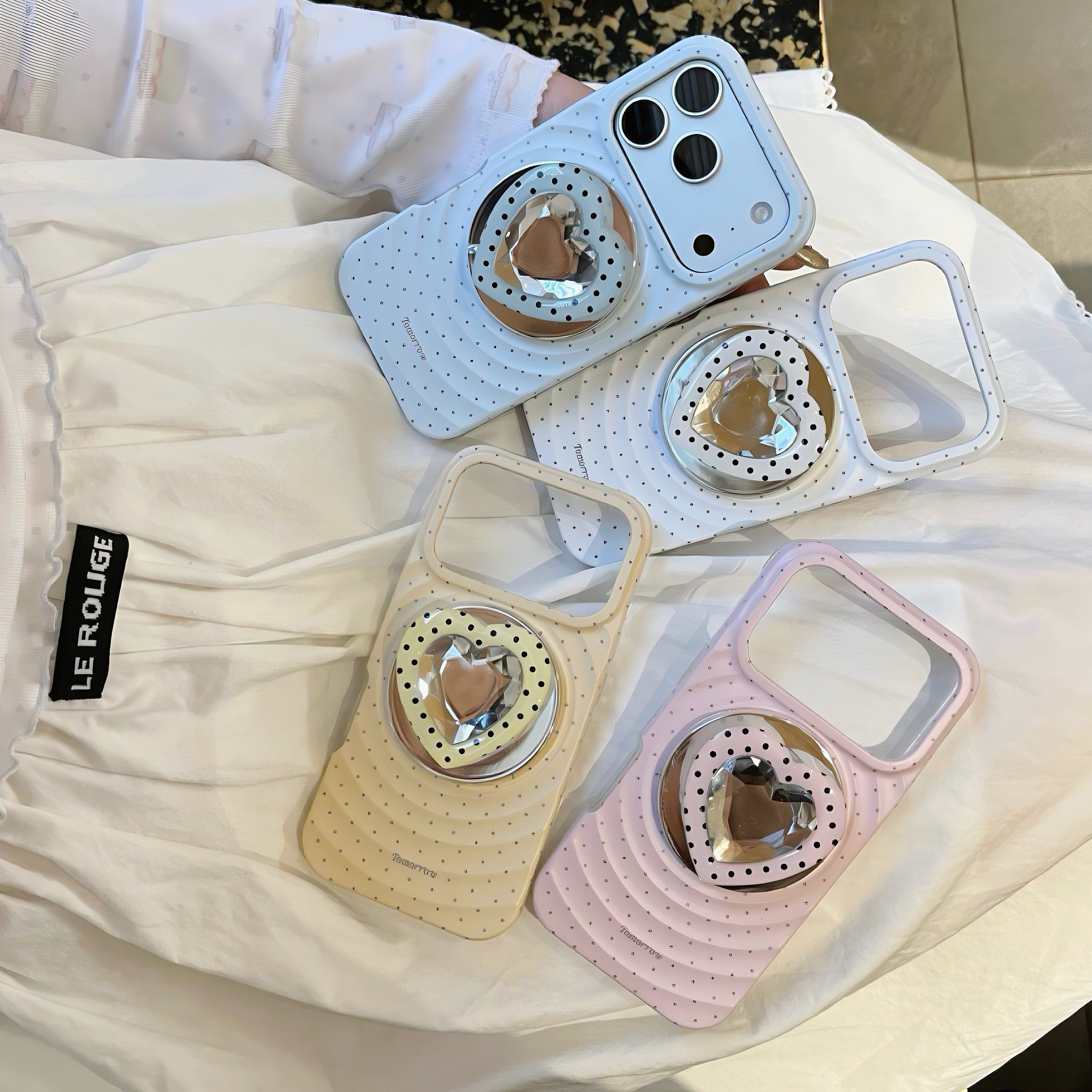 3D Ripple & Sparkling Diamond Heart MagSafe Phone Case