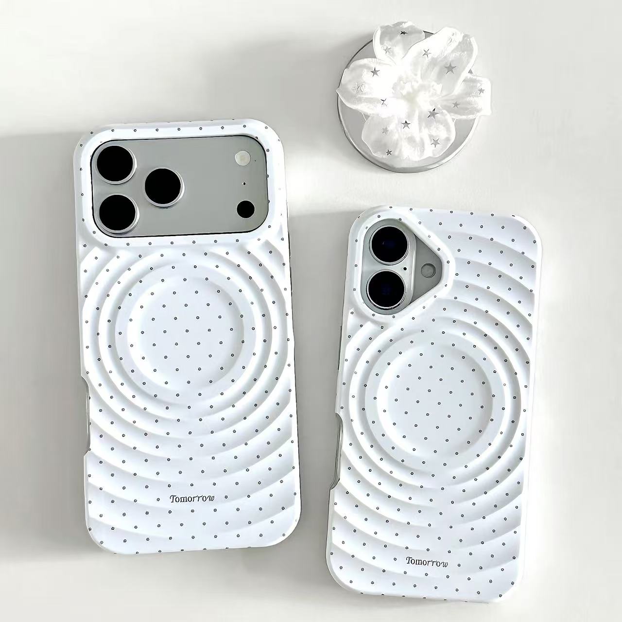 3D Ripple & Lily Flower MagSafe Phone Case